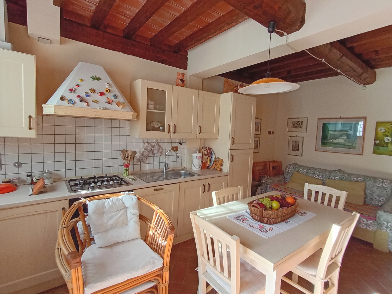 Bilocale in vendita a Gambassi Terme