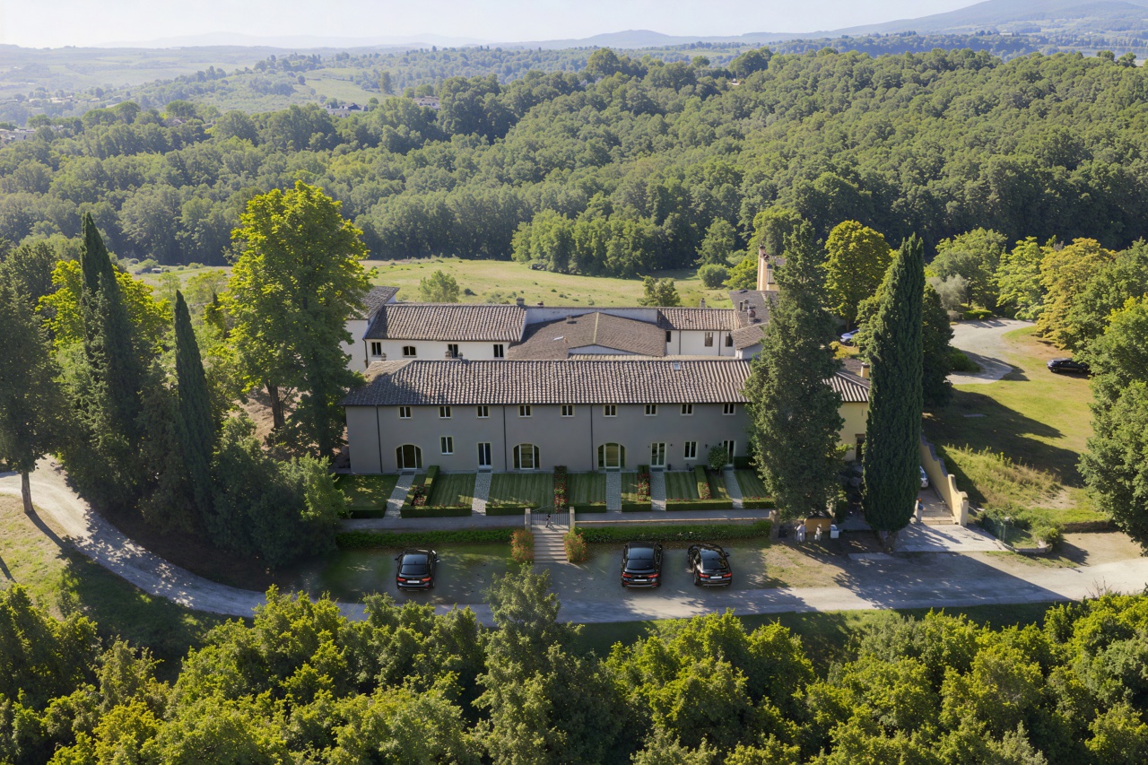 Casa indipendente con giardino a Gambassi Terme