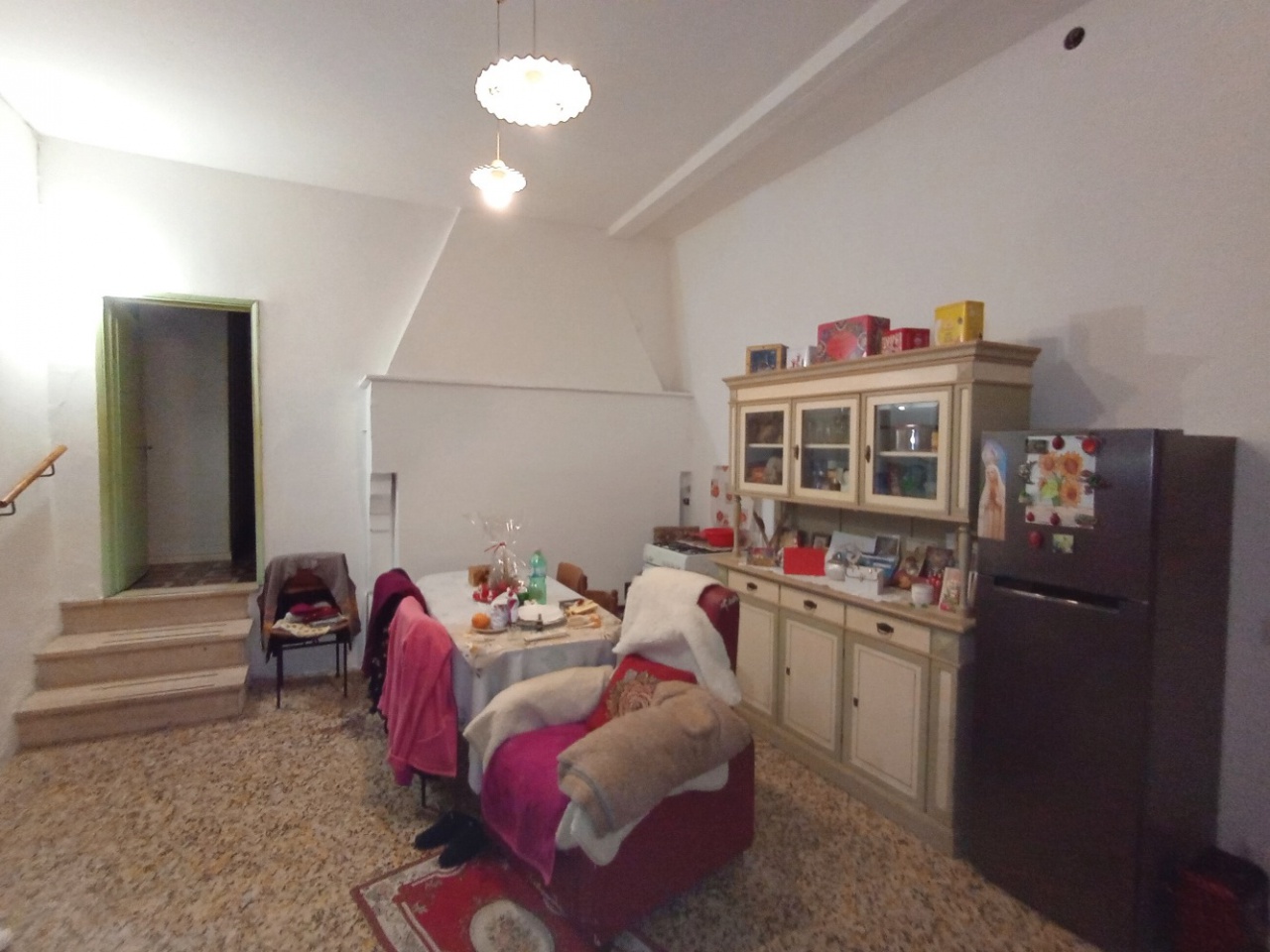 Casa indipendente con box a Gambassi Terme