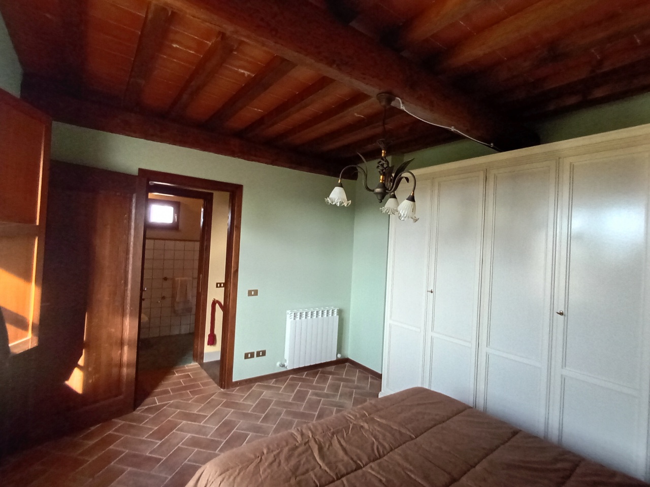 Bilocale in vendita a Gambassi Terme