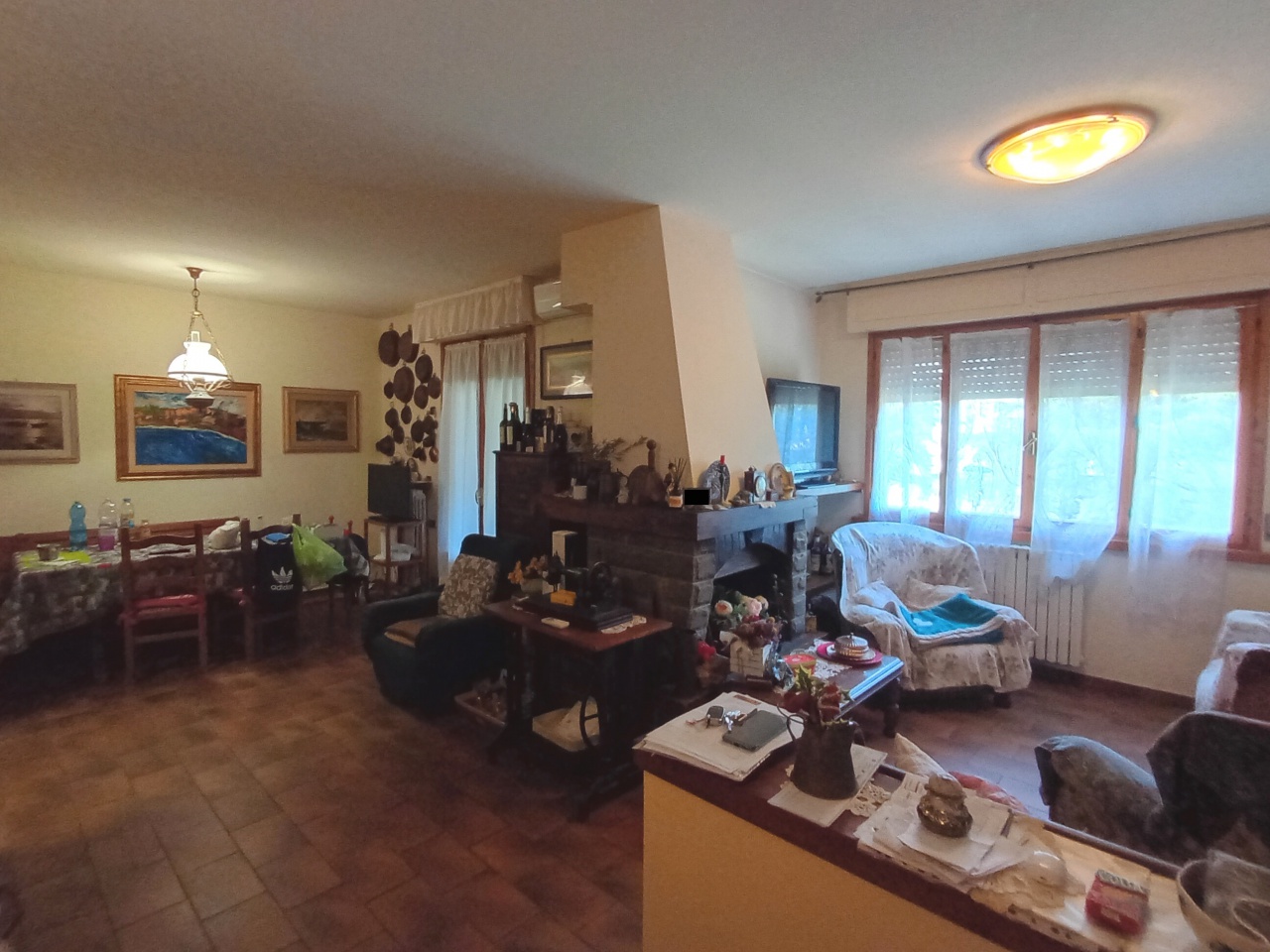 Casa indipendente con box doppio a Gambassi Terme