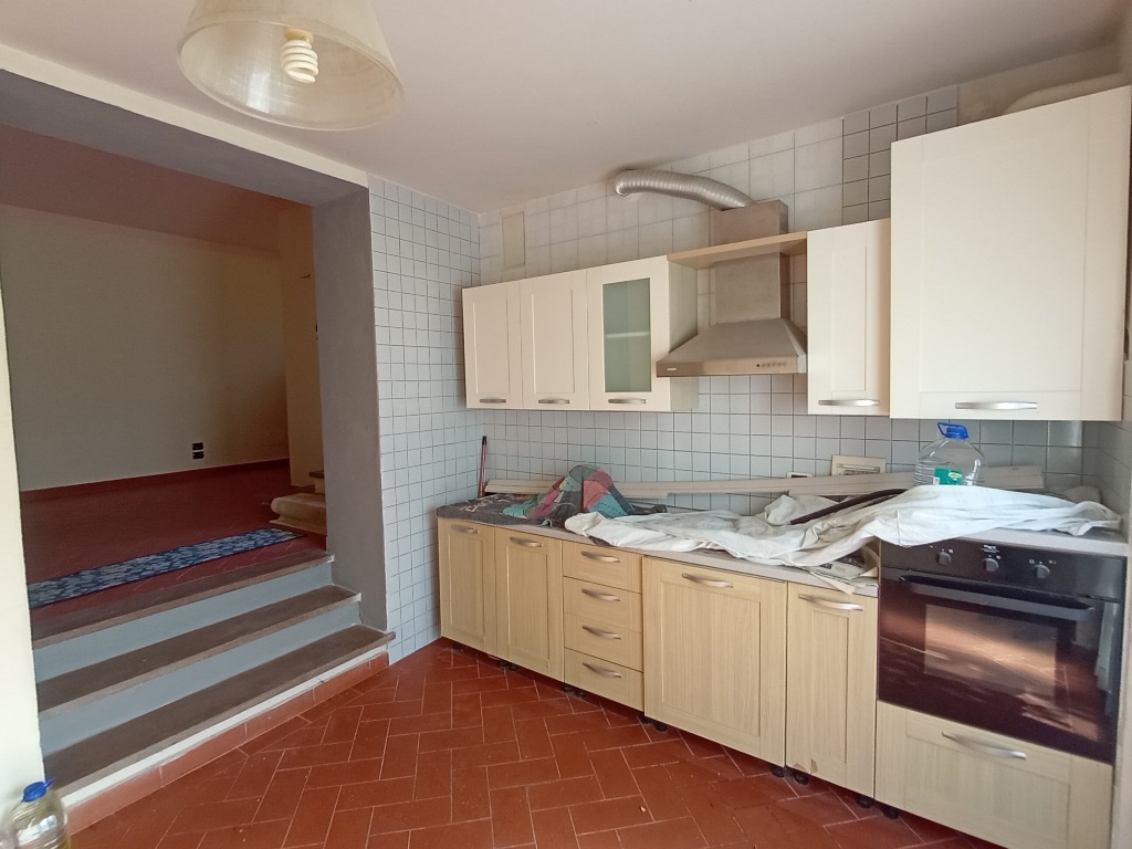 Rustico con giardino a Gambassi Terme