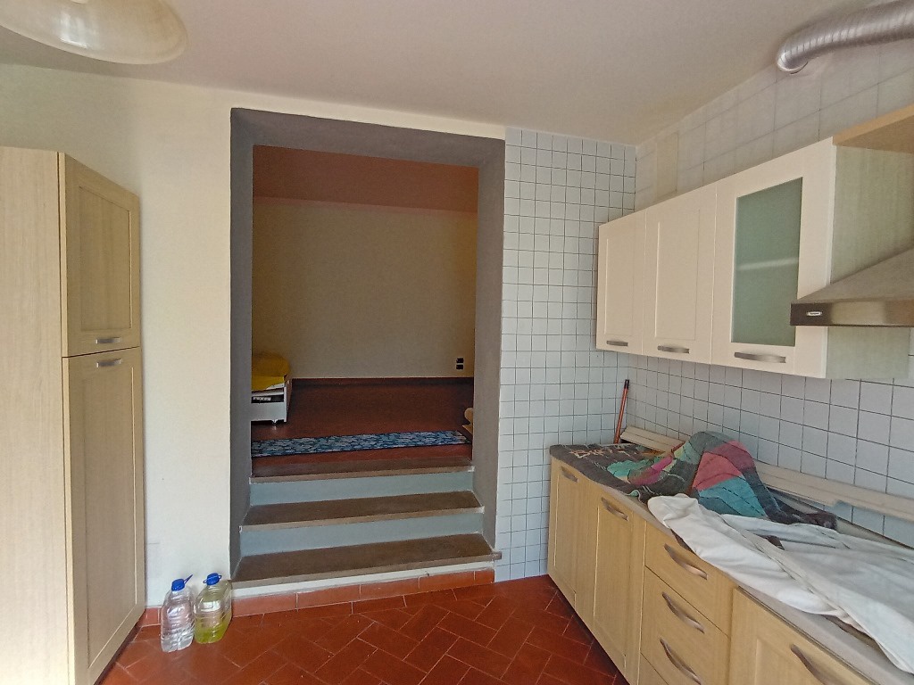 Rustico con giardino a Gambassi Terme