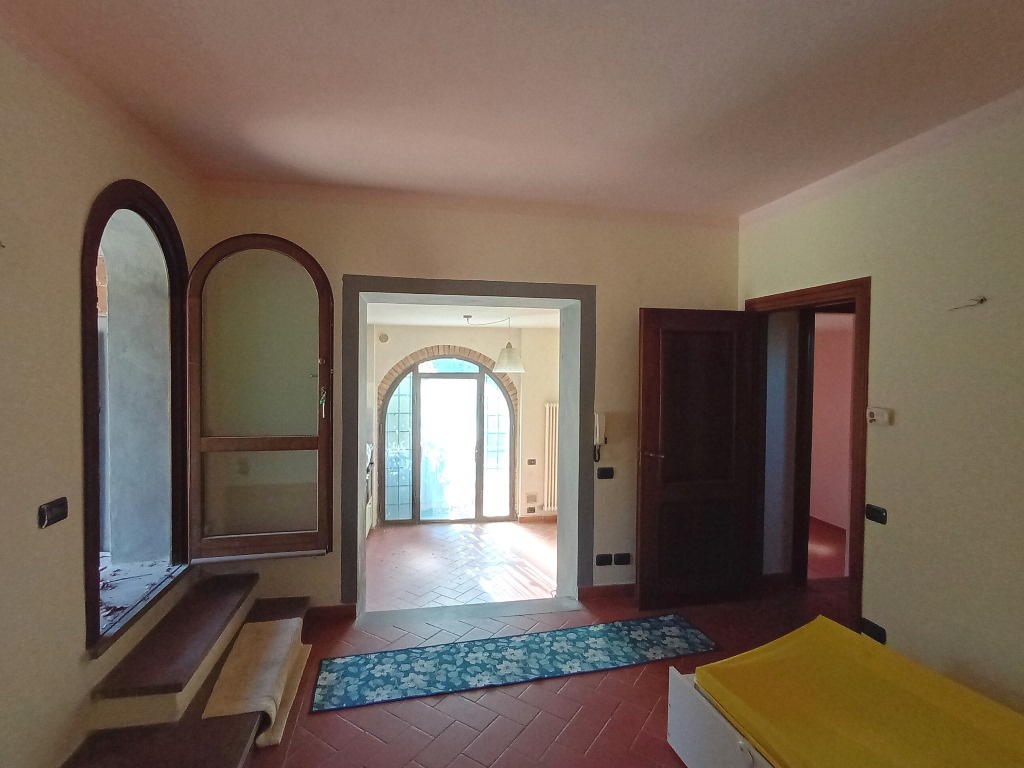 Rustico con giardino a Gambassi Terme