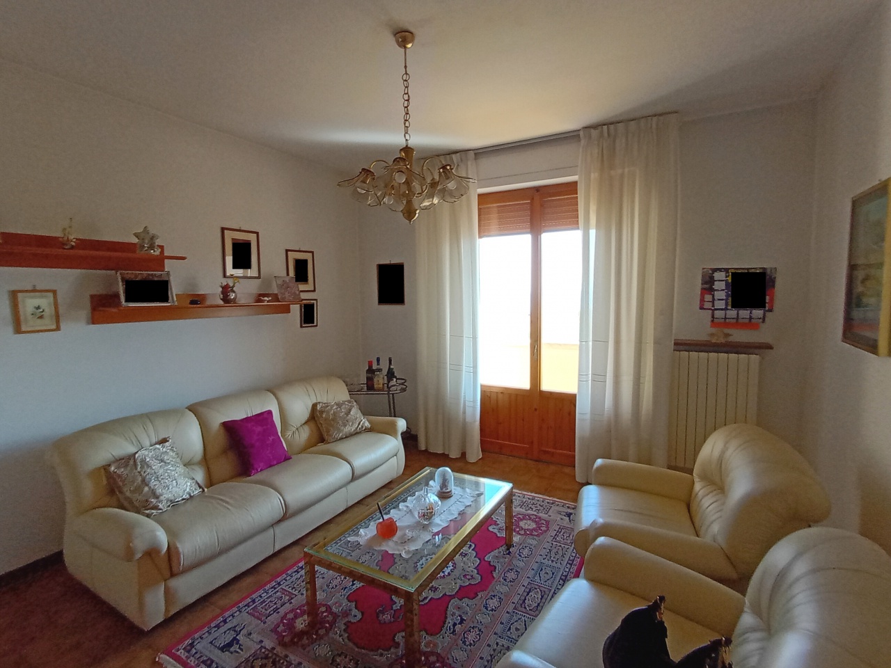 Casa indipendente con giardino a Gambassi Terme