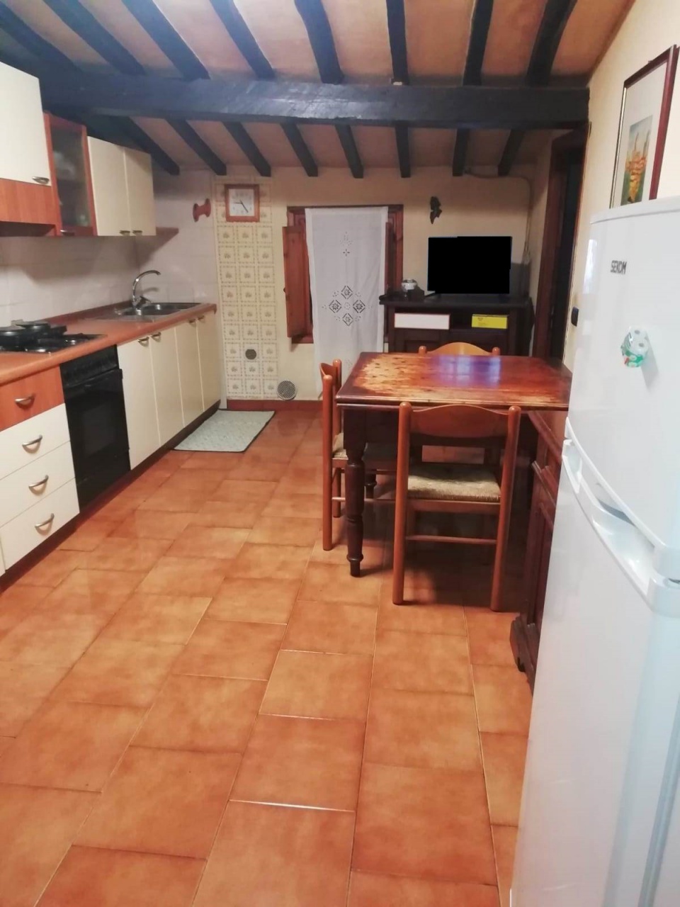 Trilocale da ristrutturare a Gambassi Terme