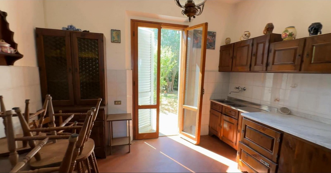 Villa con giardino a Montaione