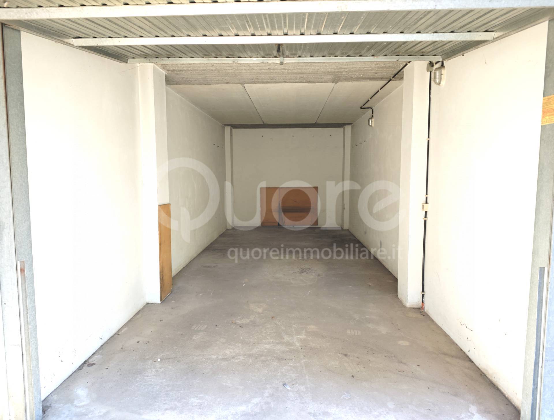 Box o garage in affitto a Udine