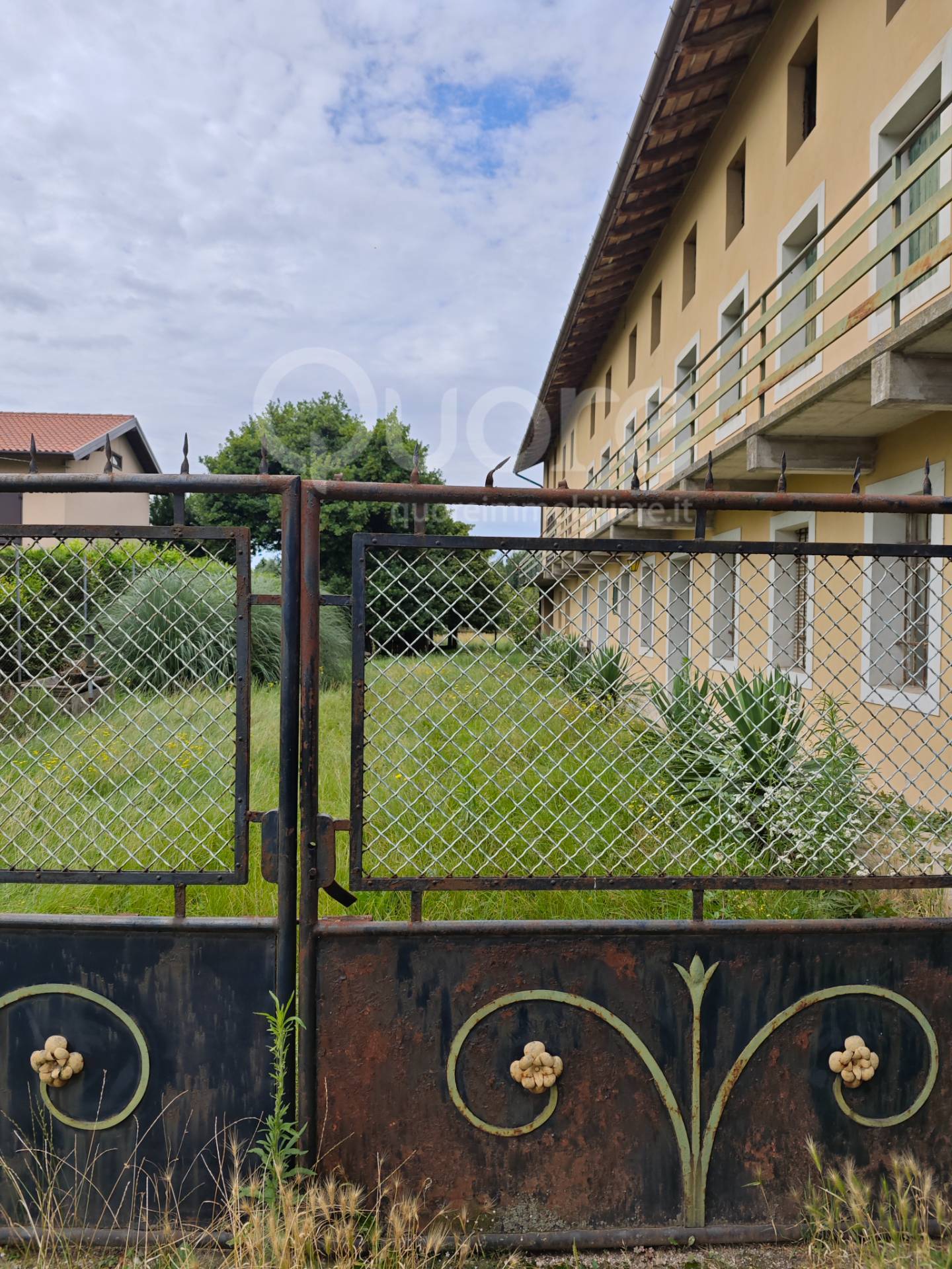Casa indipendente in vendita a Buja, Tomba