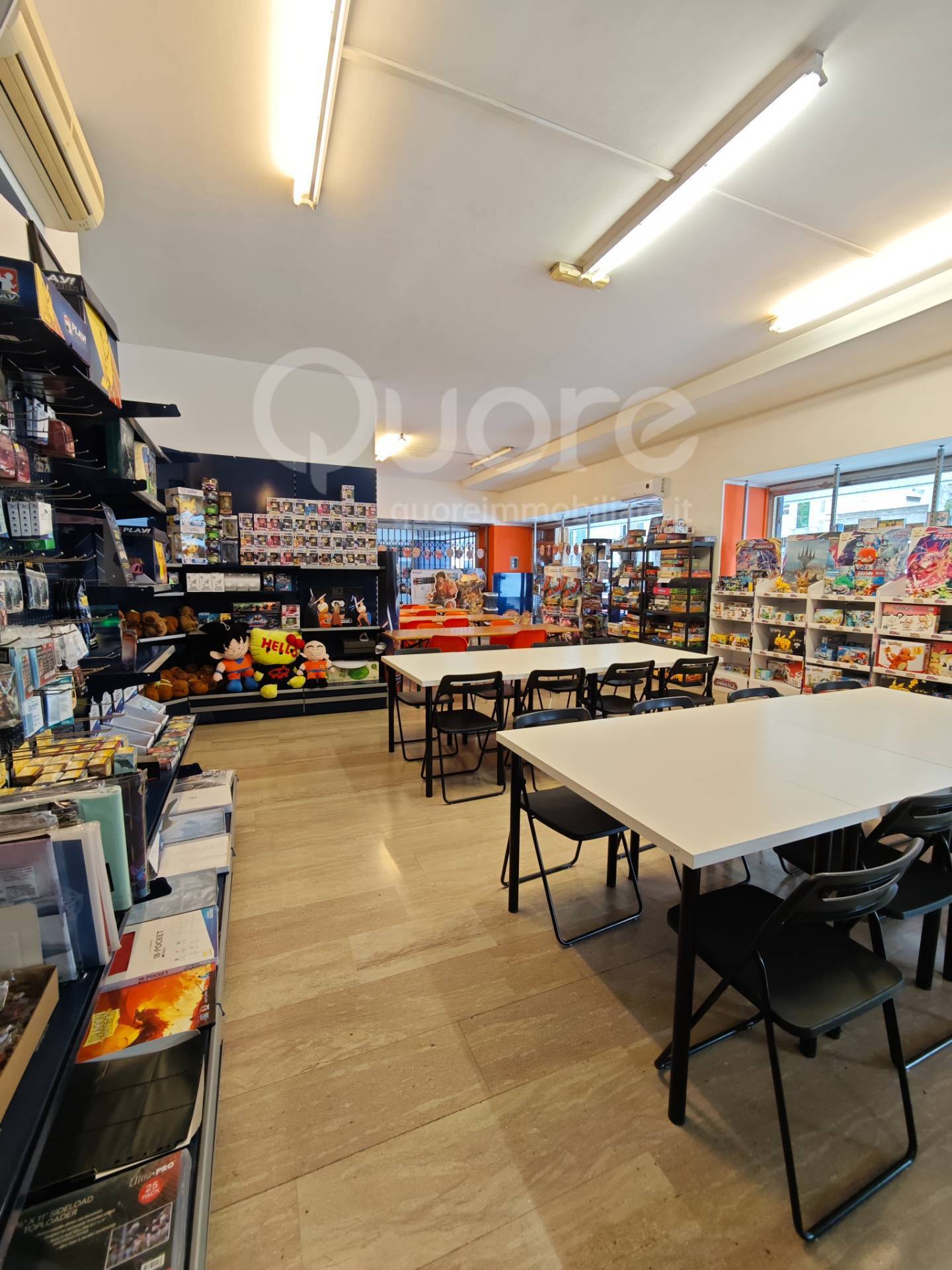 Negozio in vendita a Udine, Semicentro