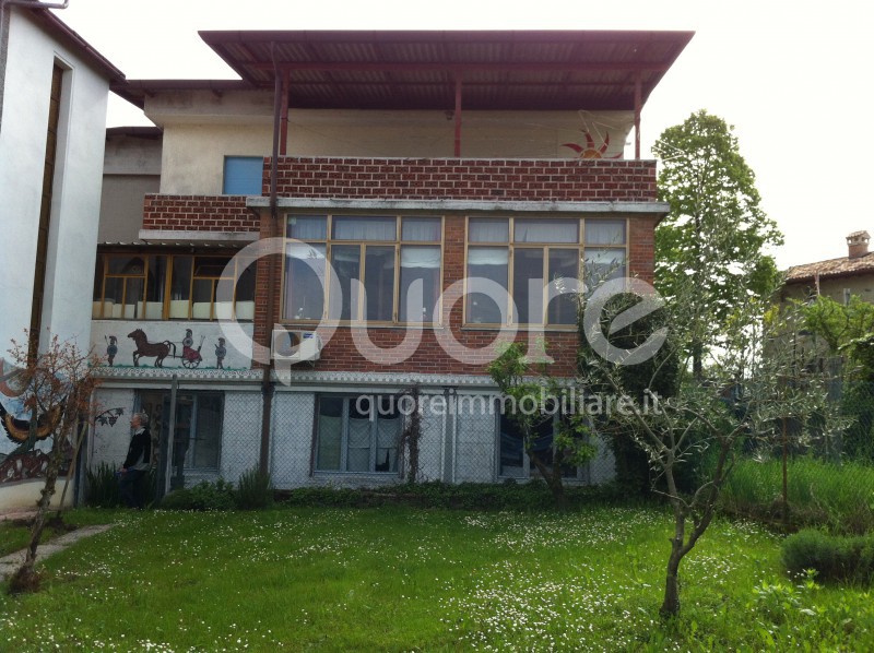 Ristorante in vendita a Buja, Monte