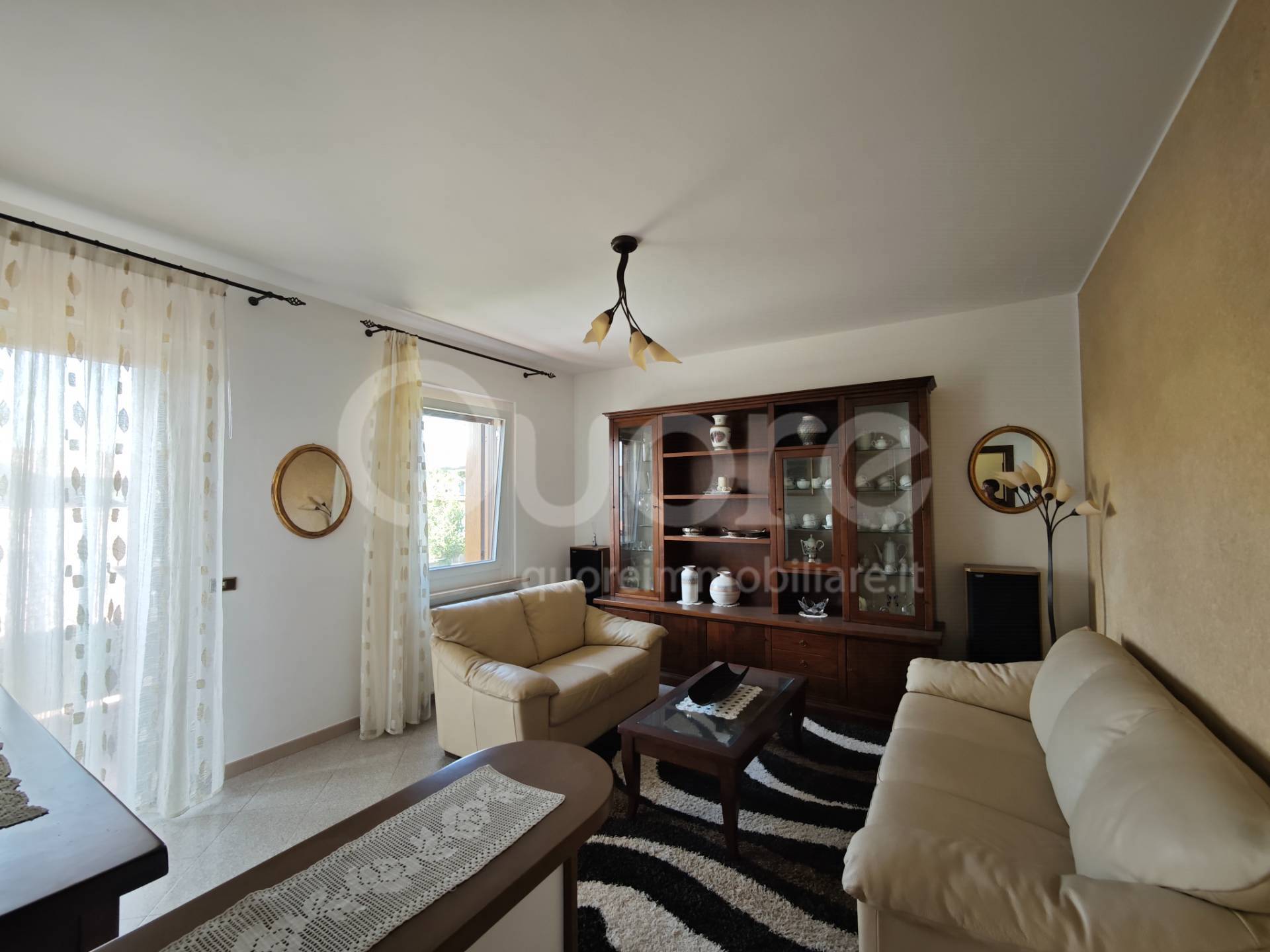 Bifamiliare / stabile intero in vendita a Udine, Cussignacco