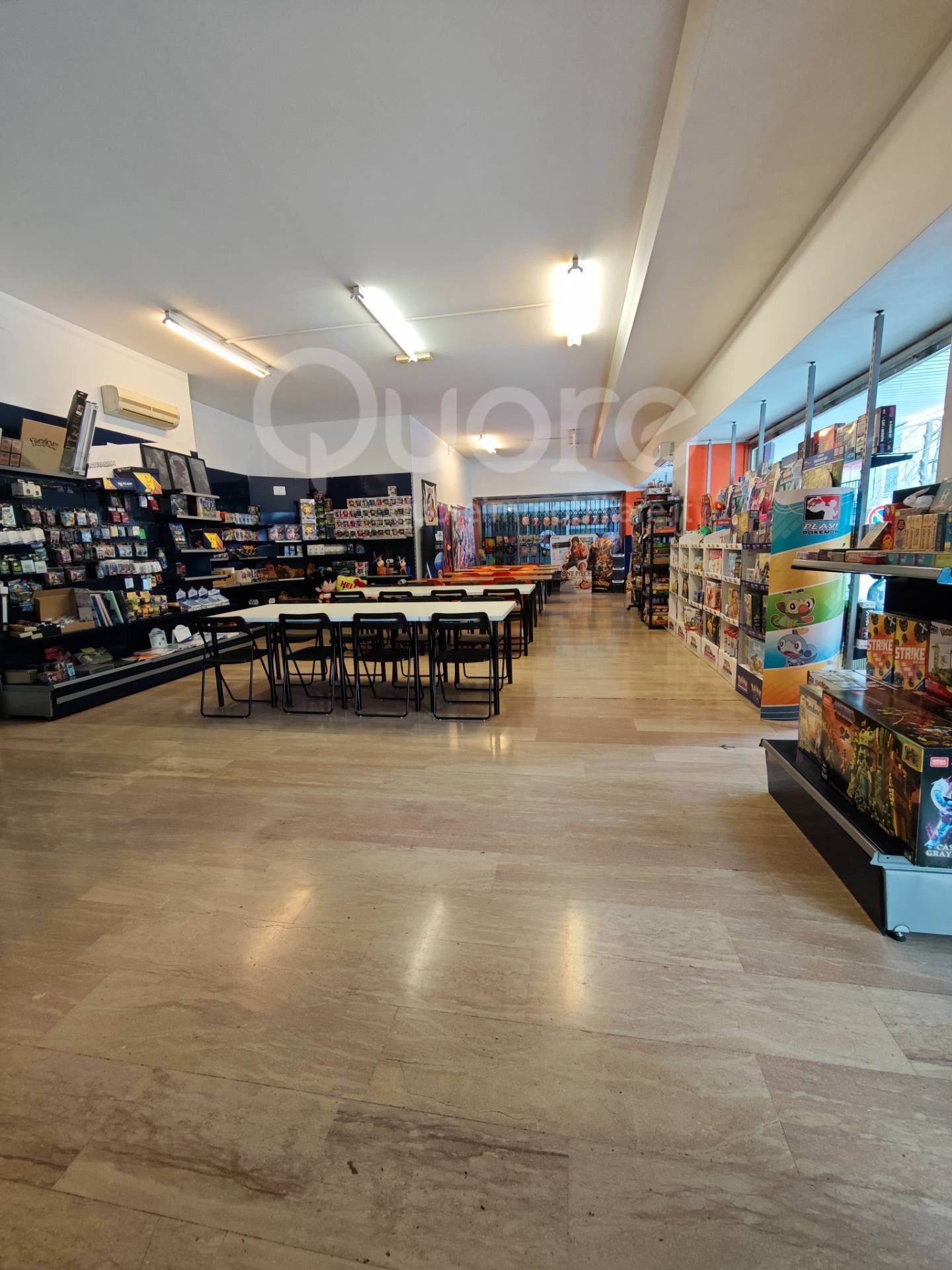 Negozio in vendita a Udine, Semicentro