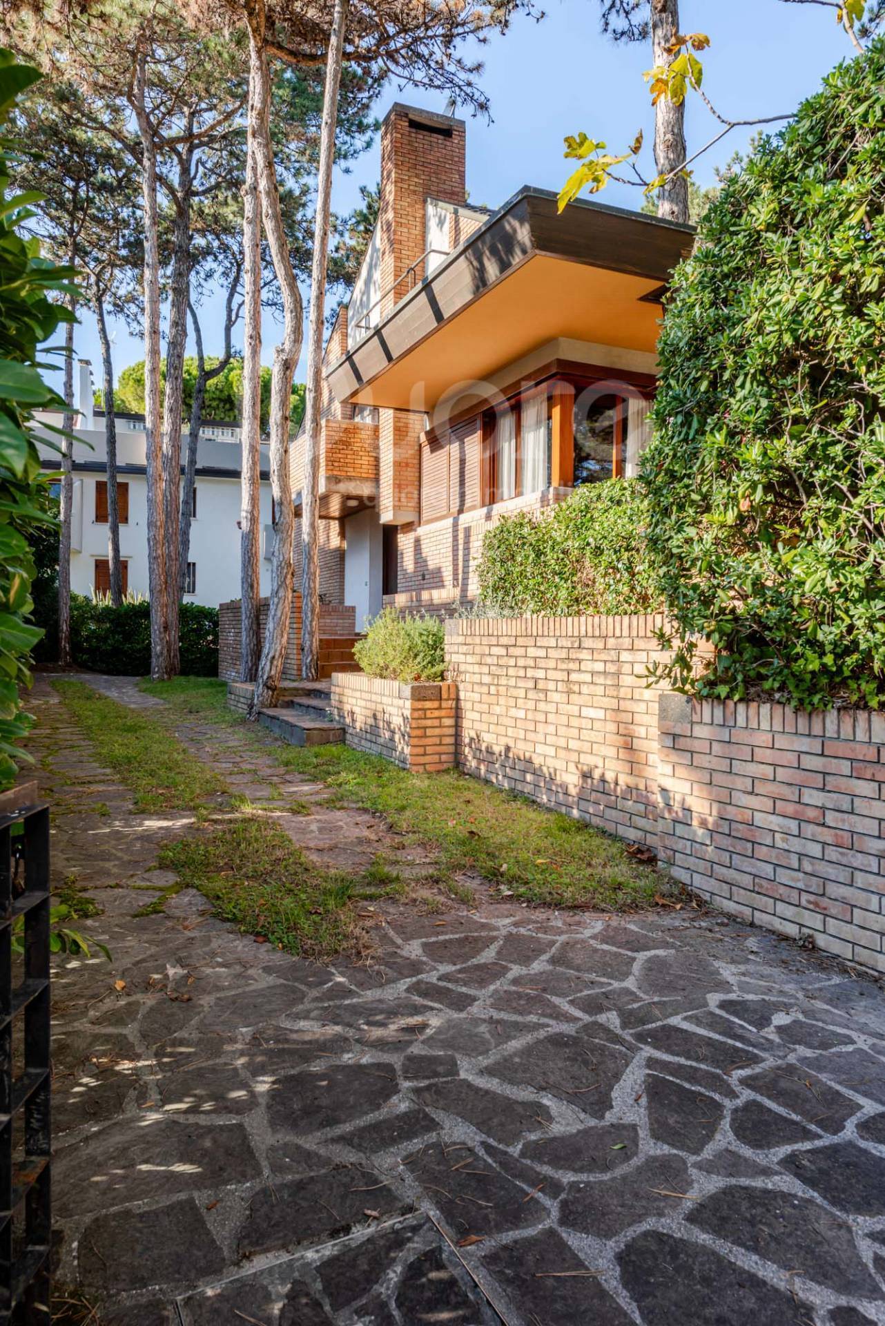 Villa/Villa d'Epoca in vendita a Lignano Sabbiadoro, Lignano Pineta