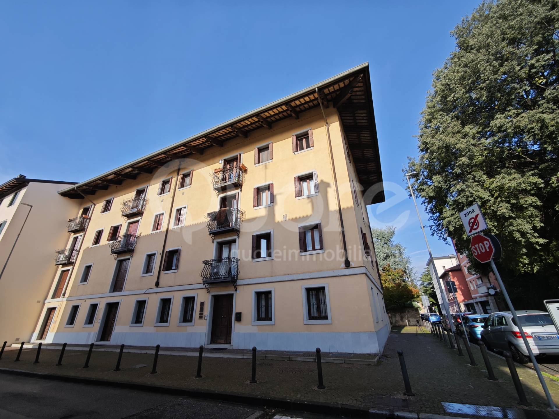 Ufficio in affitto a Udine, Semicentro