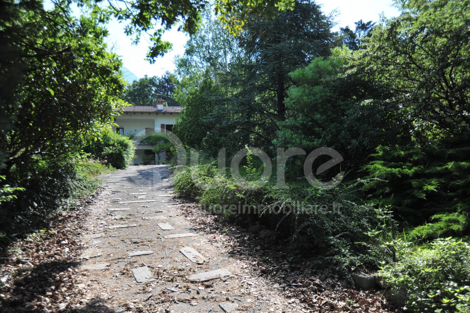 Villa d\'epoca / indipendente in vendita a Gemona del Friuli