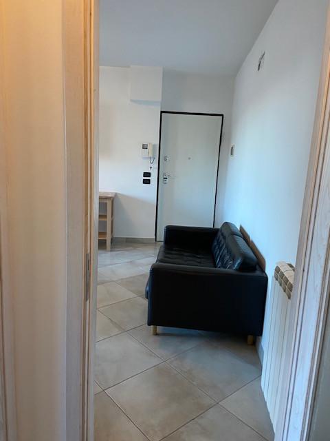 Bilocale arredato in affitto, Siena porta pispini