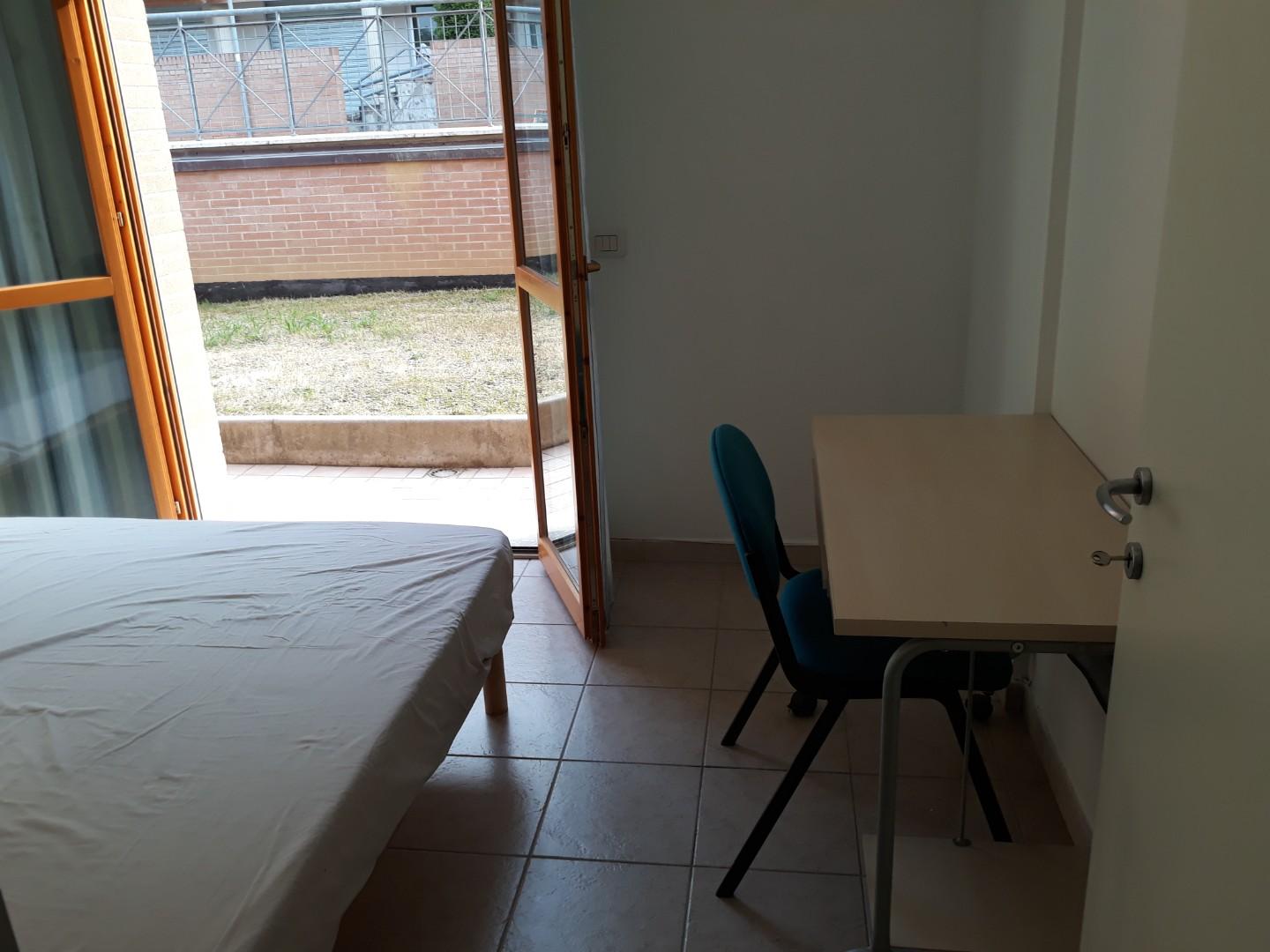 Trilocale arredato in affitto a Siena