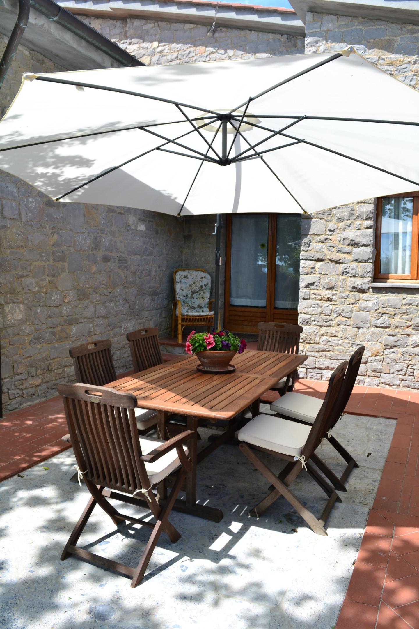 Villa con giardino, Siena pieve a bozzone