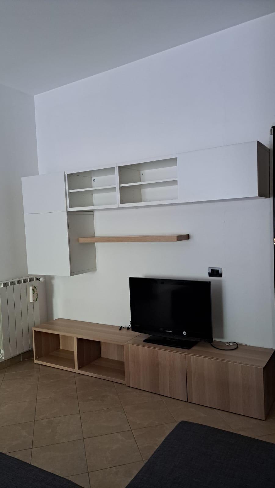 Bilocale arredato in affitto, Siena colonna san marco