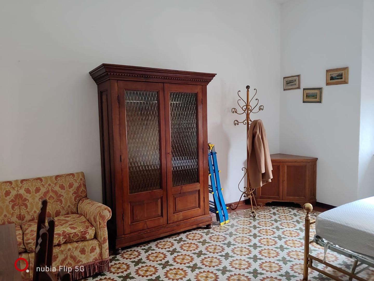 Quadrilocale arredato in affitto, Siena porta pispini