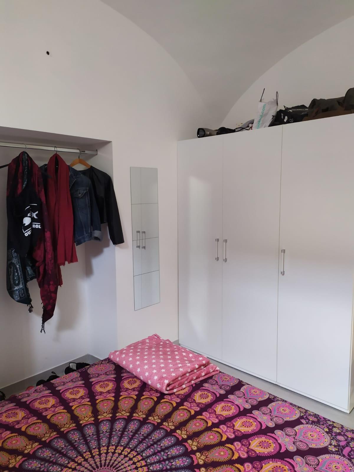 Bilocale arredato in affitto, Siena porta camollia