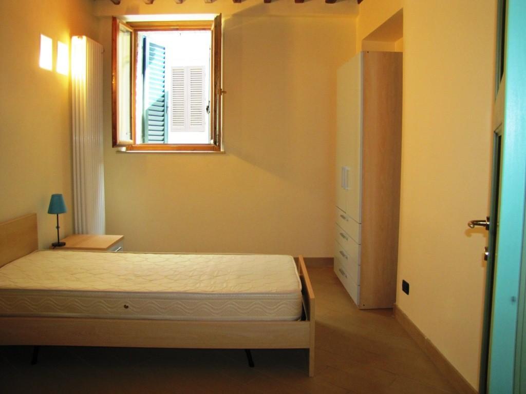 Trilocale arredato in affitto, Siena centro storico