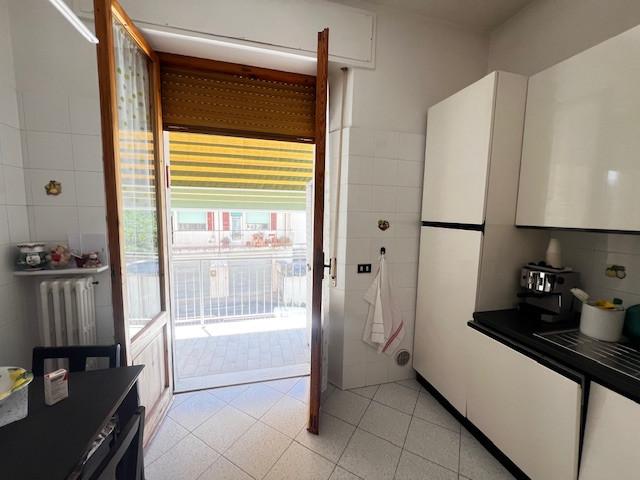 Quadrilocale arredato in affitto, Siena mameli