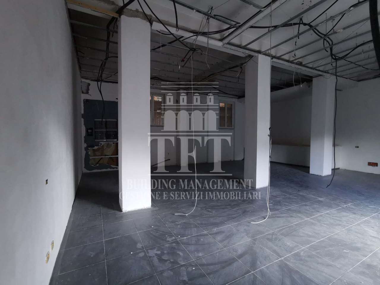 Locale commerciale in affitto in via nomentana nuova 100, Roma