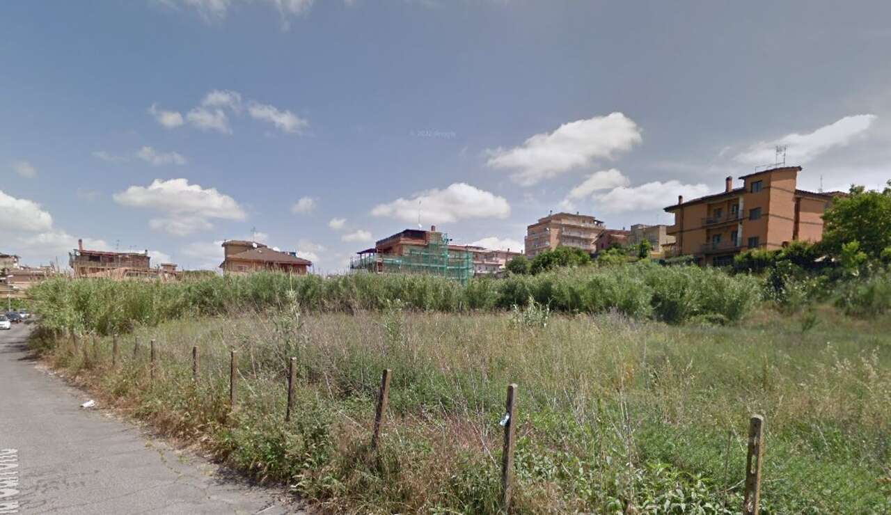 Terreno con box in casal lumbroso, Roma