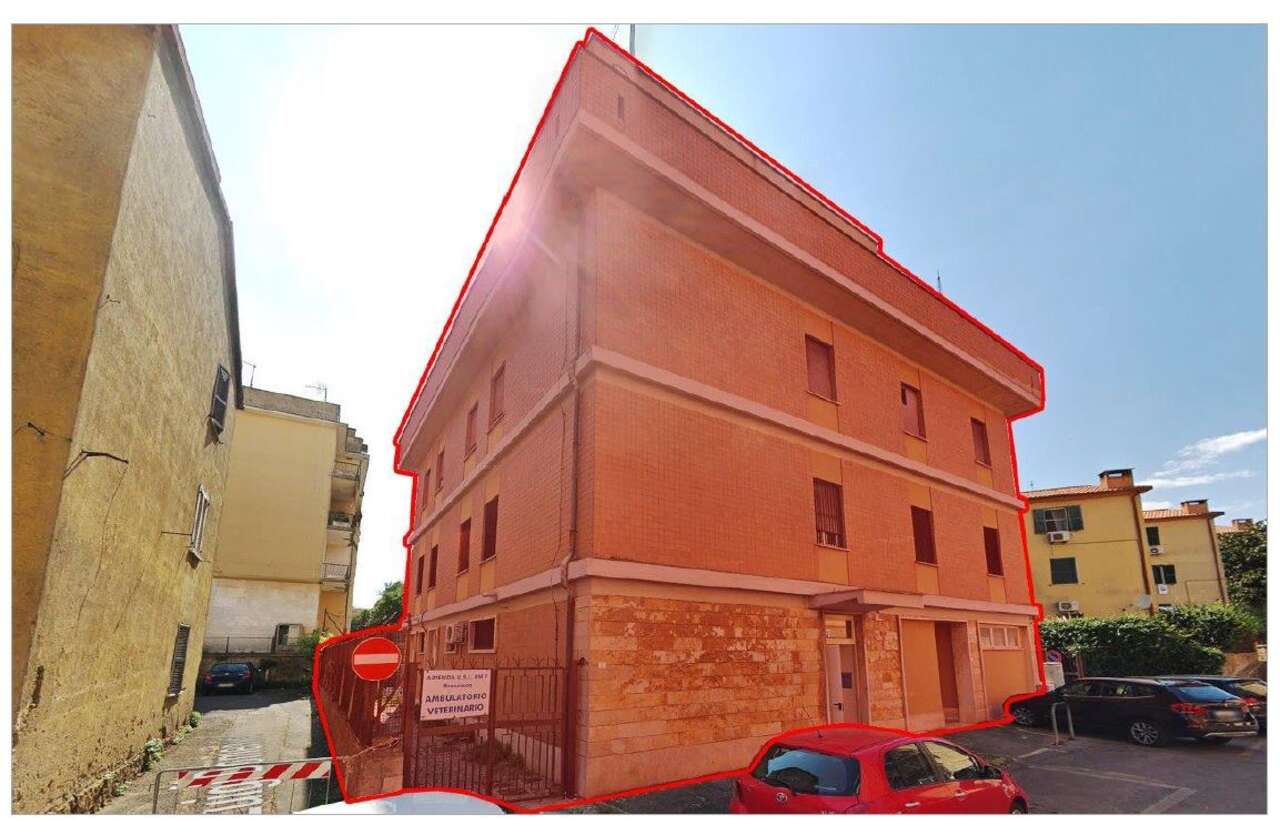 Stabile/Palazzo con terrazzo in via principe di napoli, Bracciano