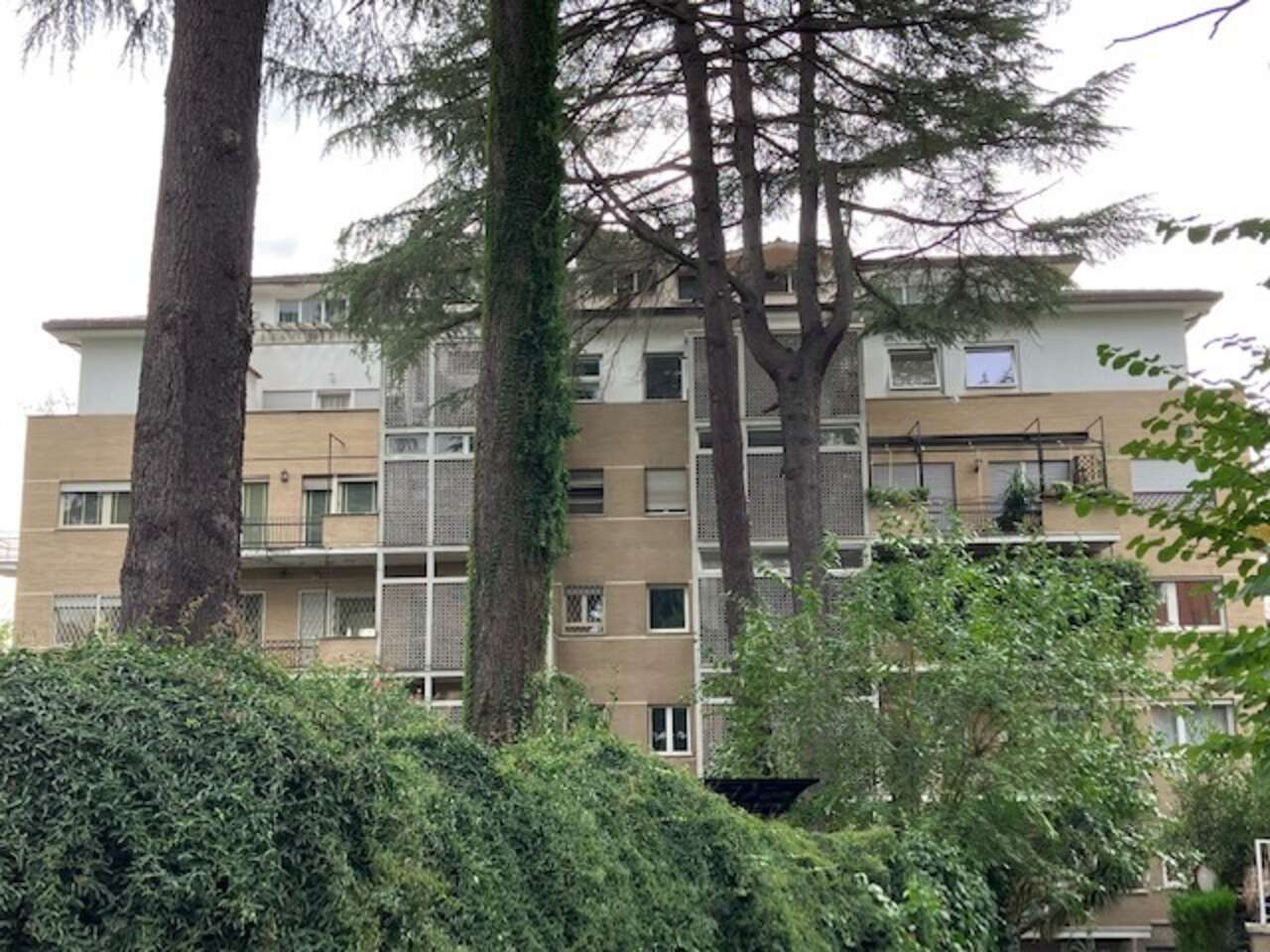 Appartamento con terrazzo in via ronciglione, Roma