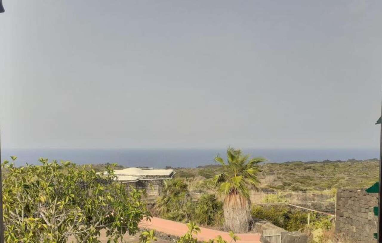 Villa da ristrutturare in contrada cimillia snc, Pantelleria