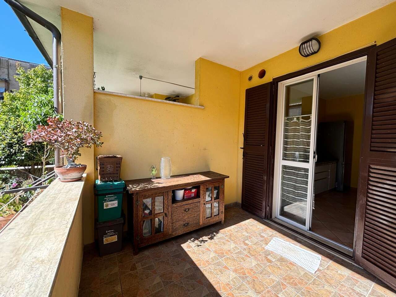 Appartamento con giardino in via del concio, Nepi