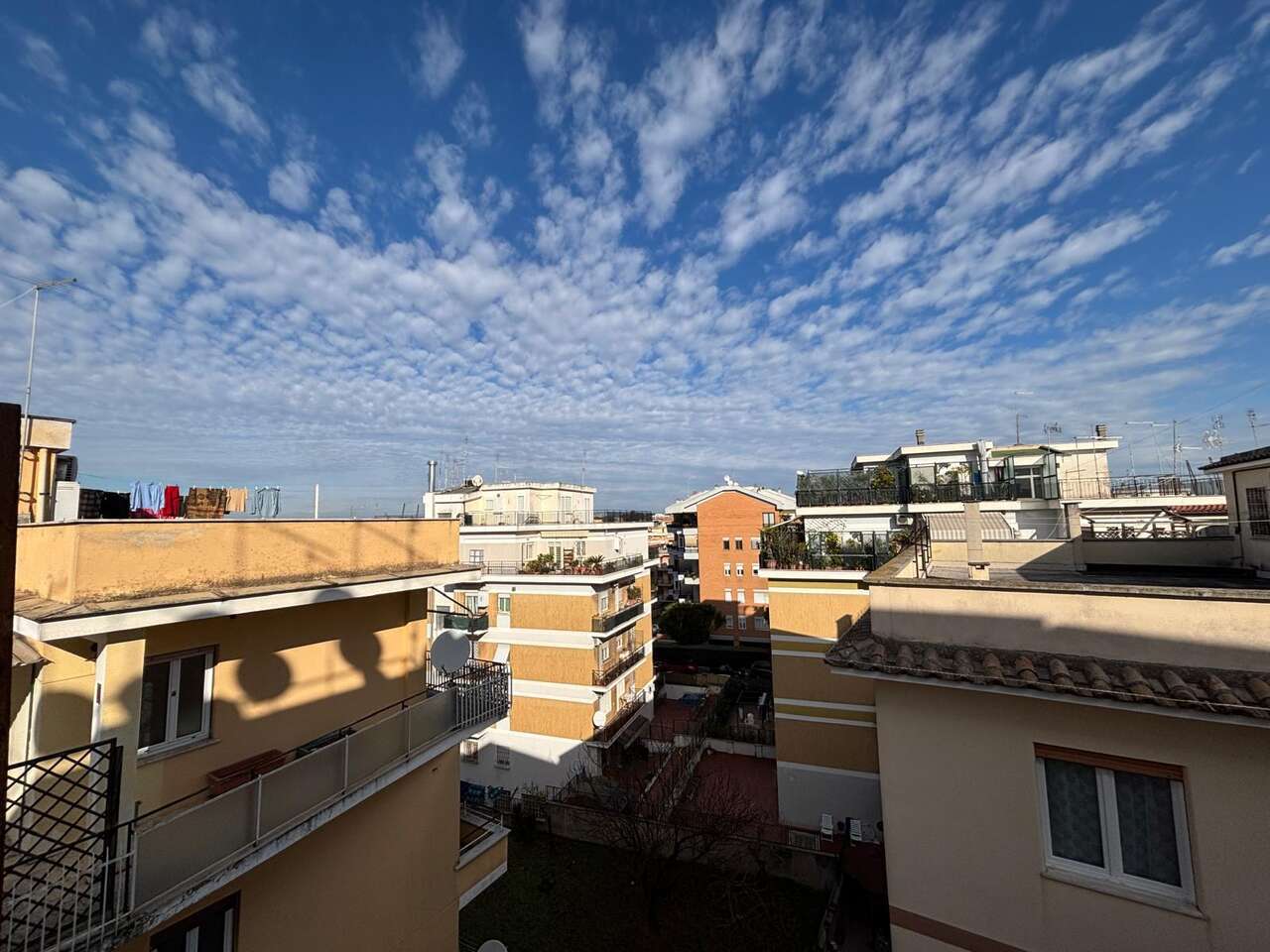 Attico con terrazzo in largo arturo donaggio, Roma