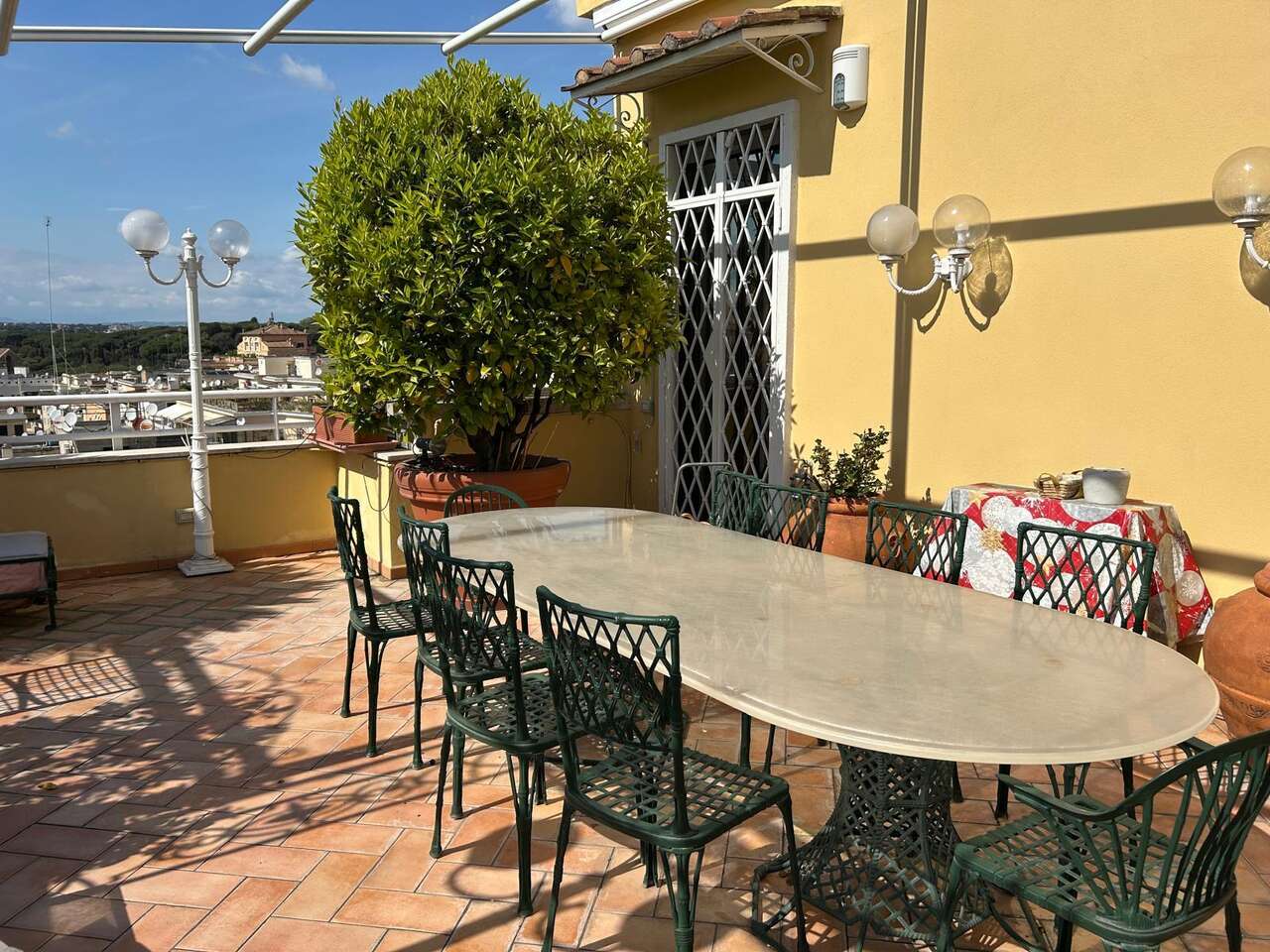 Attico arredato in affitto in via giuseppe mercalli, Roma