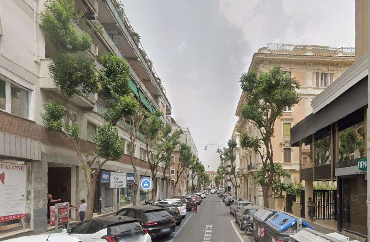 Attico con terrazzo in villa borghese, Roma