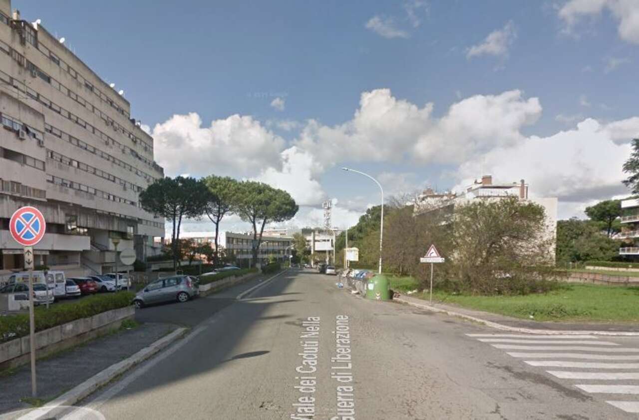 Ufficio in affitto in viale dei caduti nella guerra di liberazione, Roma