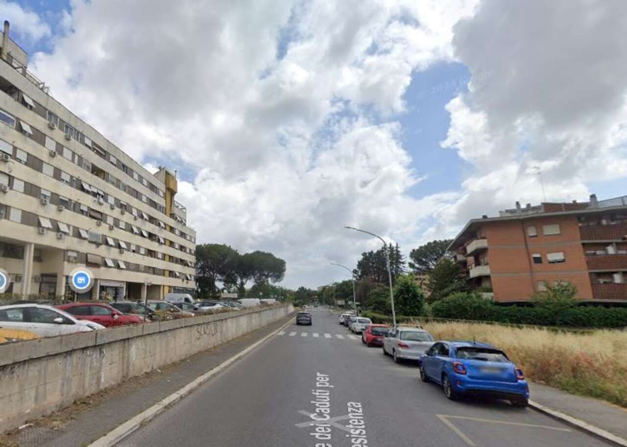Ufficio in affitto in viale dei caduti nella guerra di liberazione, Roma