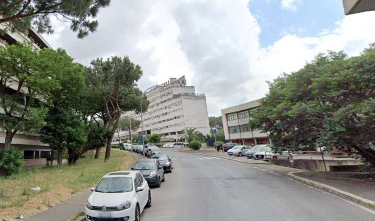 Ufficio in affitto in viale dei caduti nella guerra di liberazione, Roma