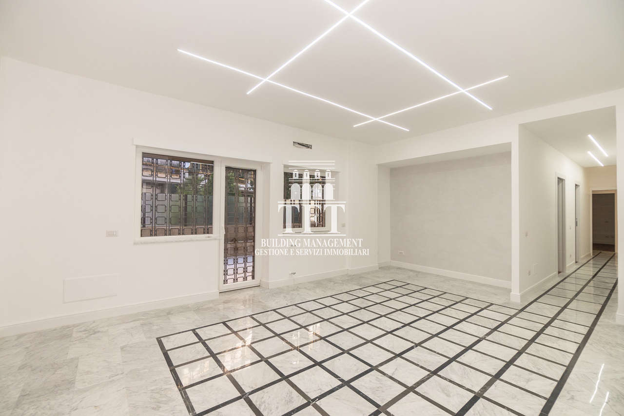 Ufficio con terrazzo in via filippo antonio gualterio, Roma