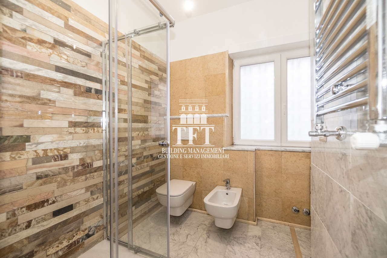 Ufficio con terrazzo in via filippo antonio gualterio, Roma