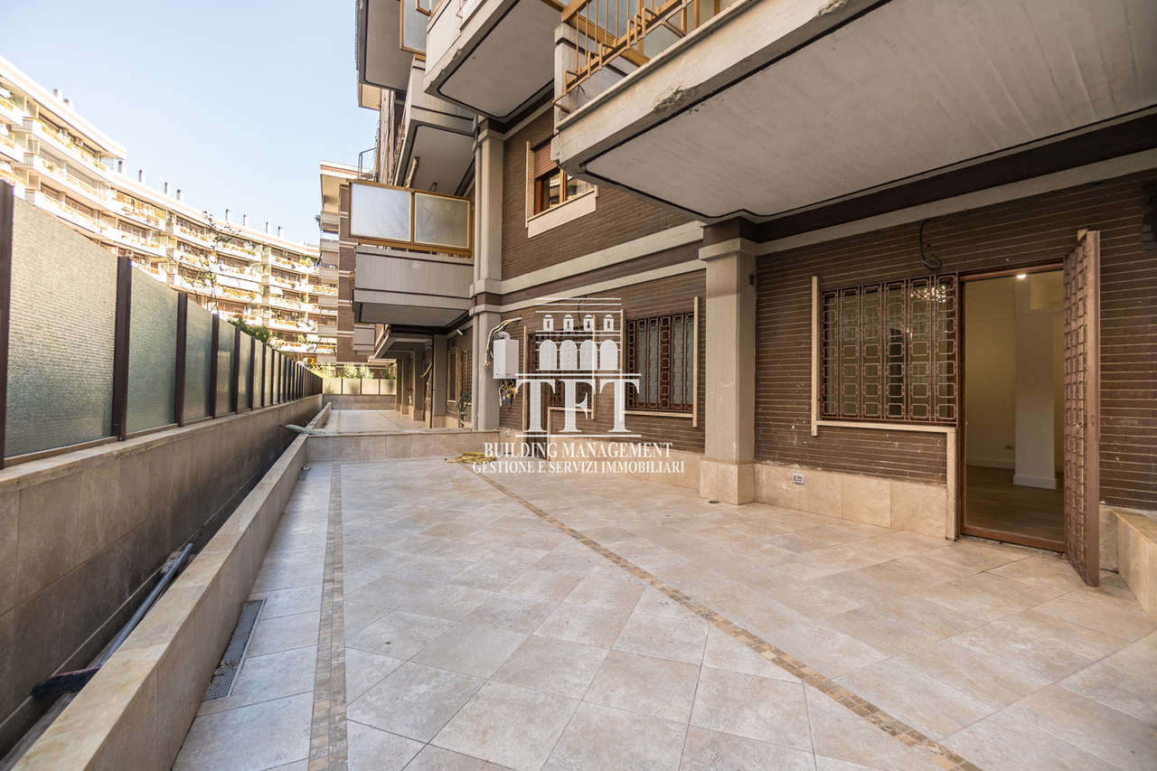 Ufficio con terrazzo in via filippo antonio gualterio, Roma