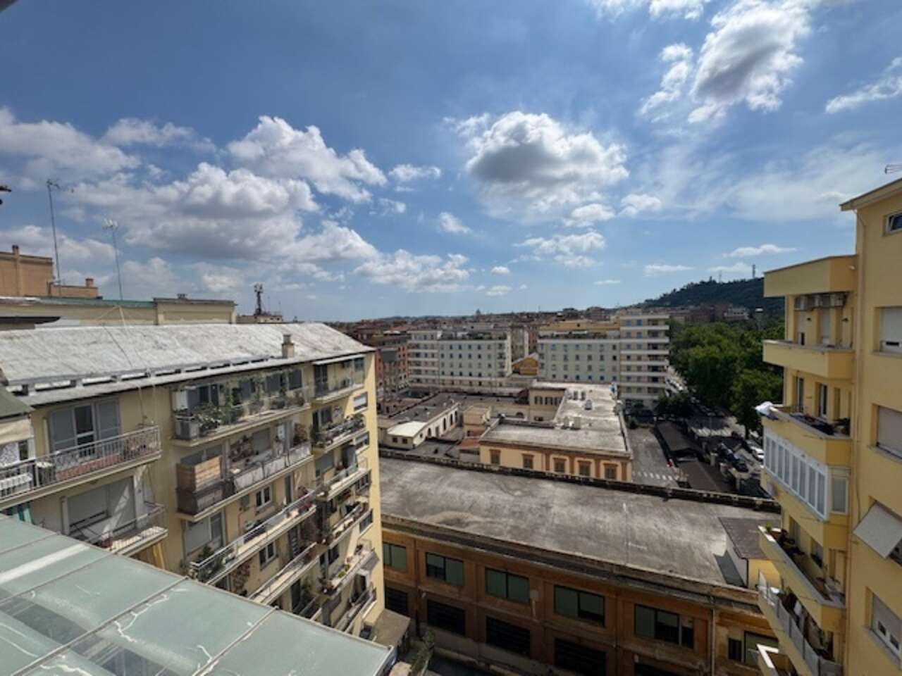 Attico con terrazzo in viale pinturicchio, Roma