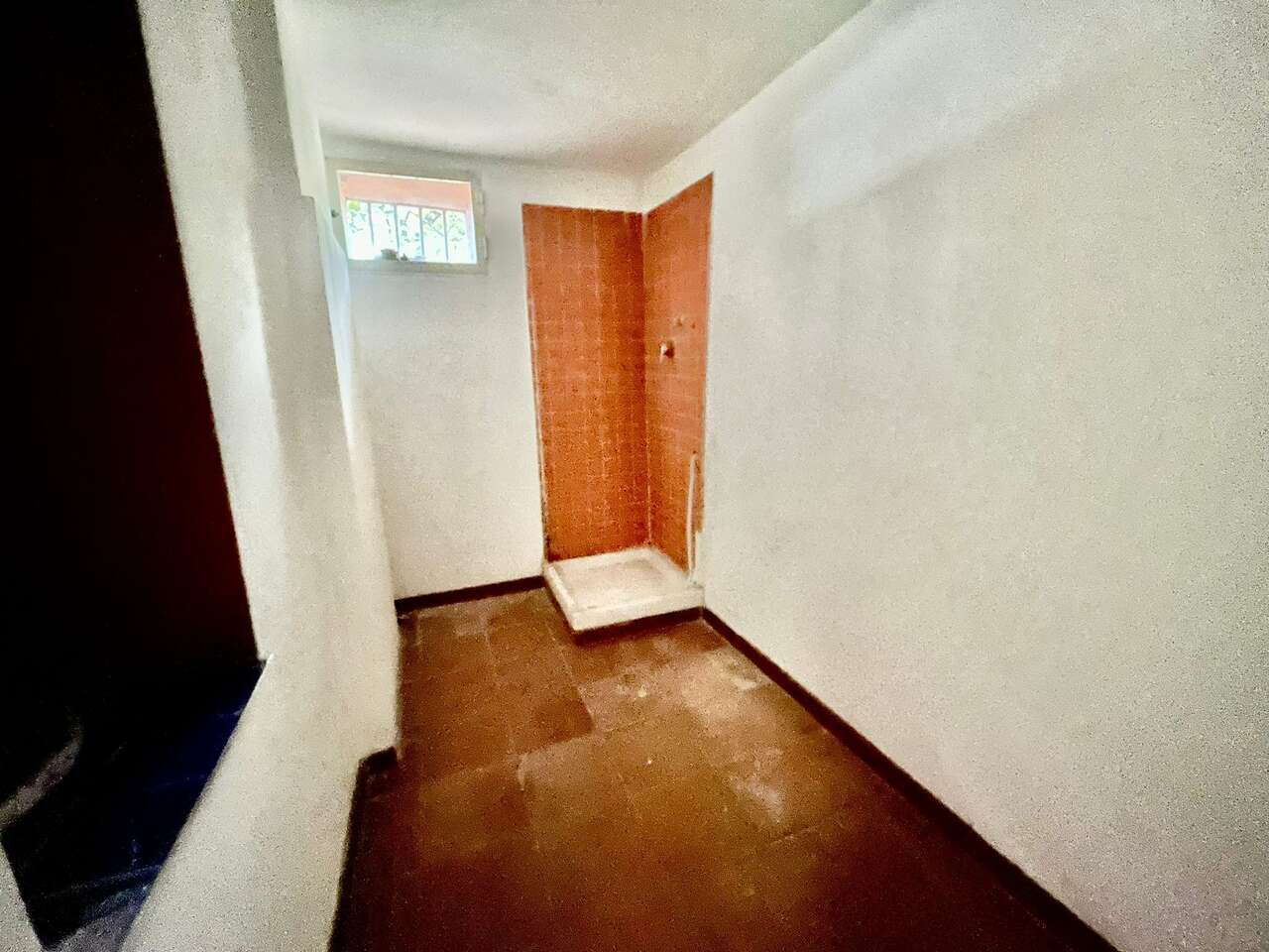 Locale commerciale in affitto in via eleonora duse, Roma