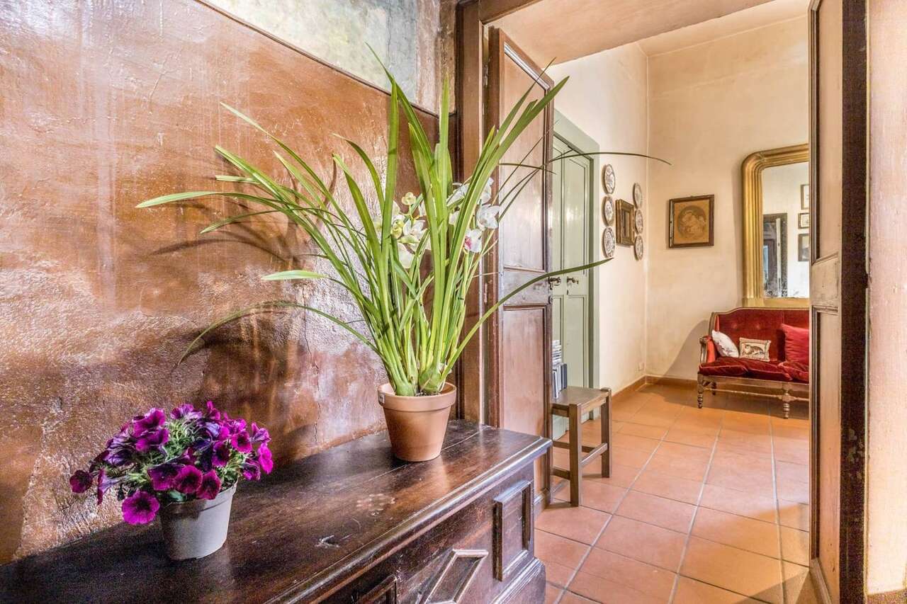 Villa con giardino in via salaria km 70, Rieti
