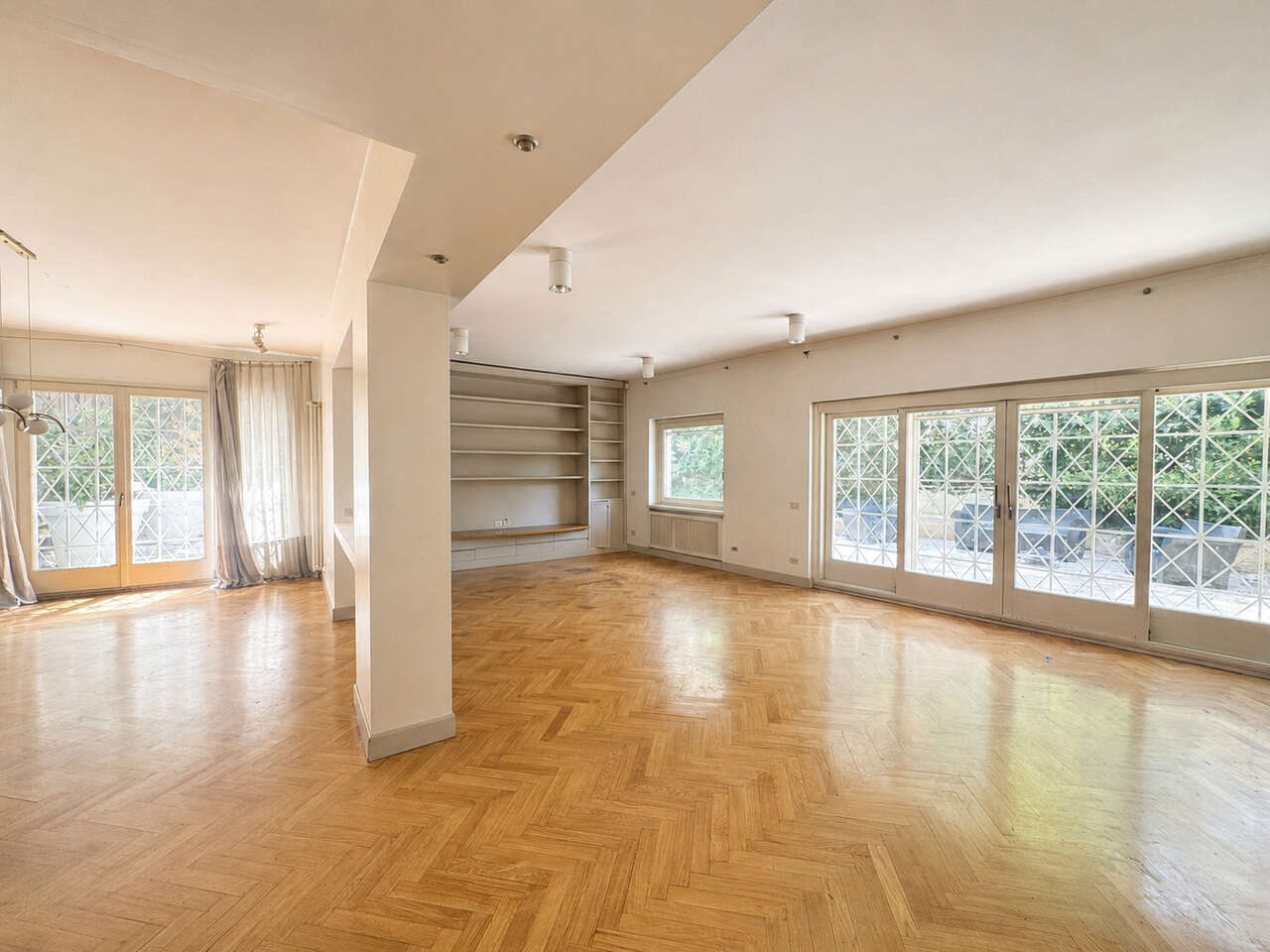 Appartamento con giardino in via giacinta pezzana, Roma