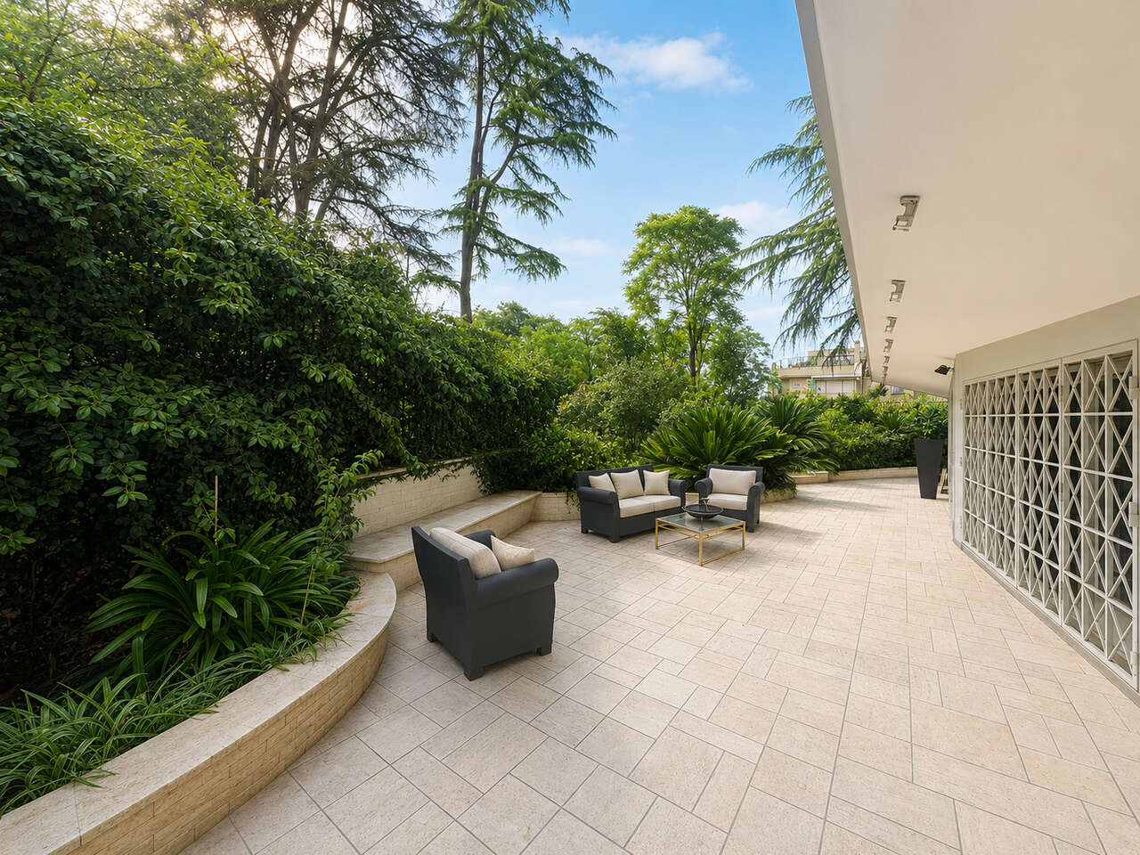 Appartamento con giardino in via giacinta pezzana, Roma