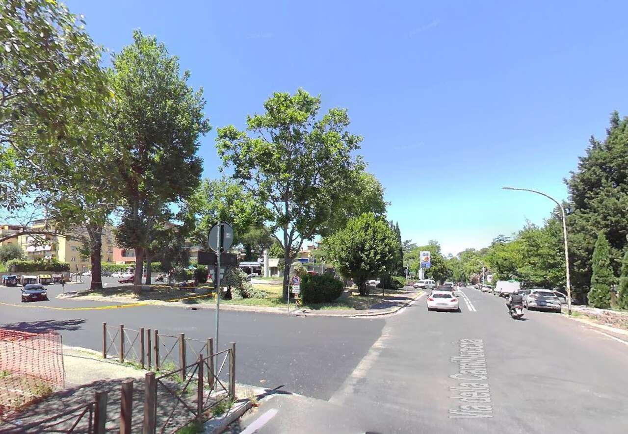 Stabile/Palazzo in affitto in piazza igea, Roma