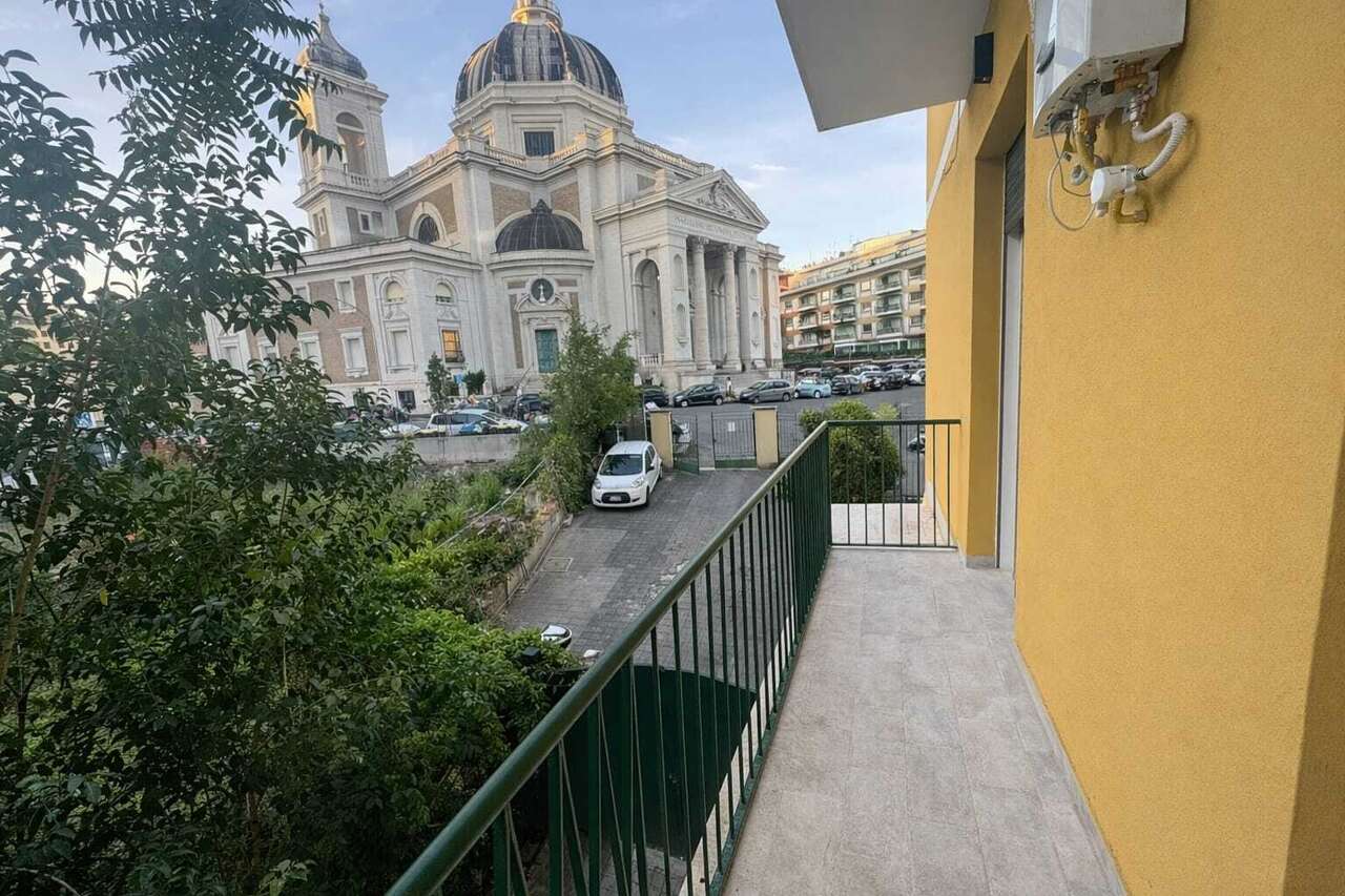 Bilocale arredato in affitto in via della farnesina 1, Roma